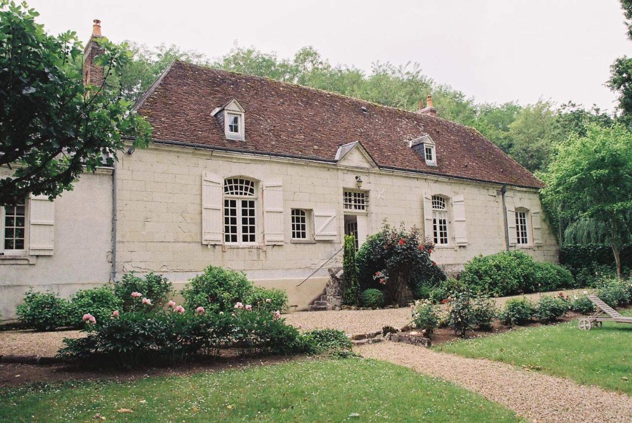 Le Pavillon De Vallet Bed and Breakfast Athée-sur-Cher Exteriör bild