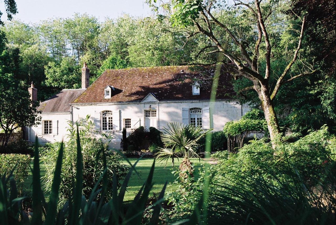Le Pavillon De Vallet Bed and Breakfast Athée-sur-Cher Exteriör bild