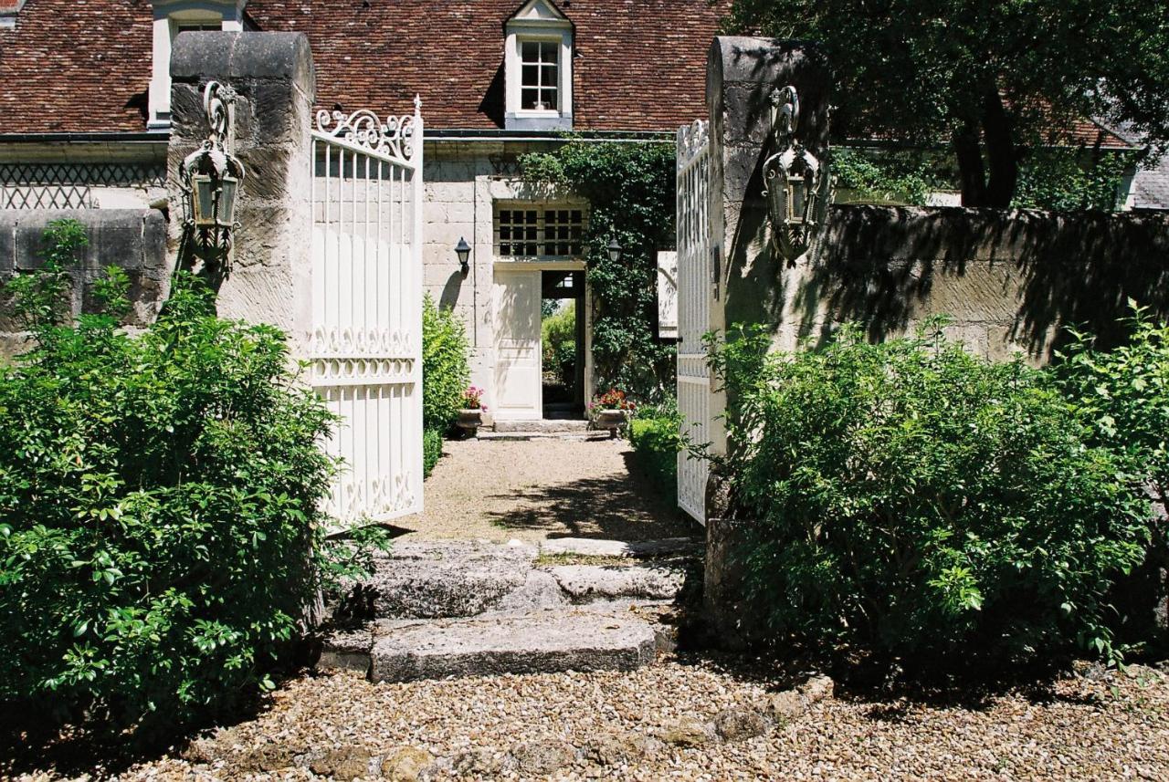 Le Pavillon De Vallet Bed and Breakfast Athée-sur-Cher Exteriör bild
